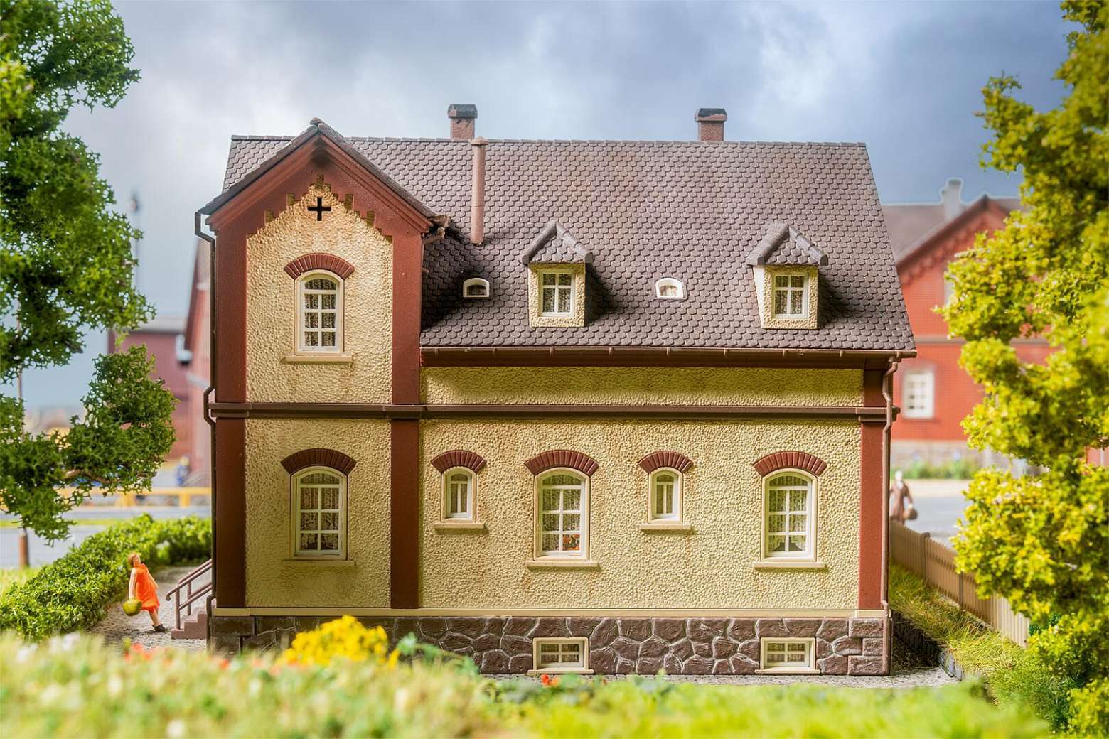 Bergmannsplatz 1 Development house thumbnail 4