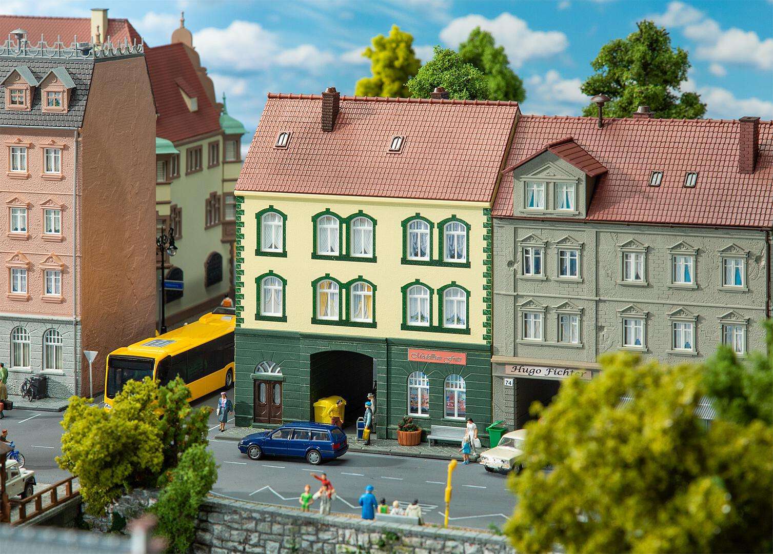 Town house with model-making shop