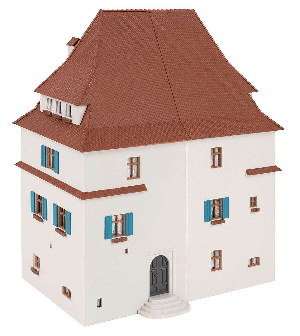 Town house with jester museum thumbnail 7