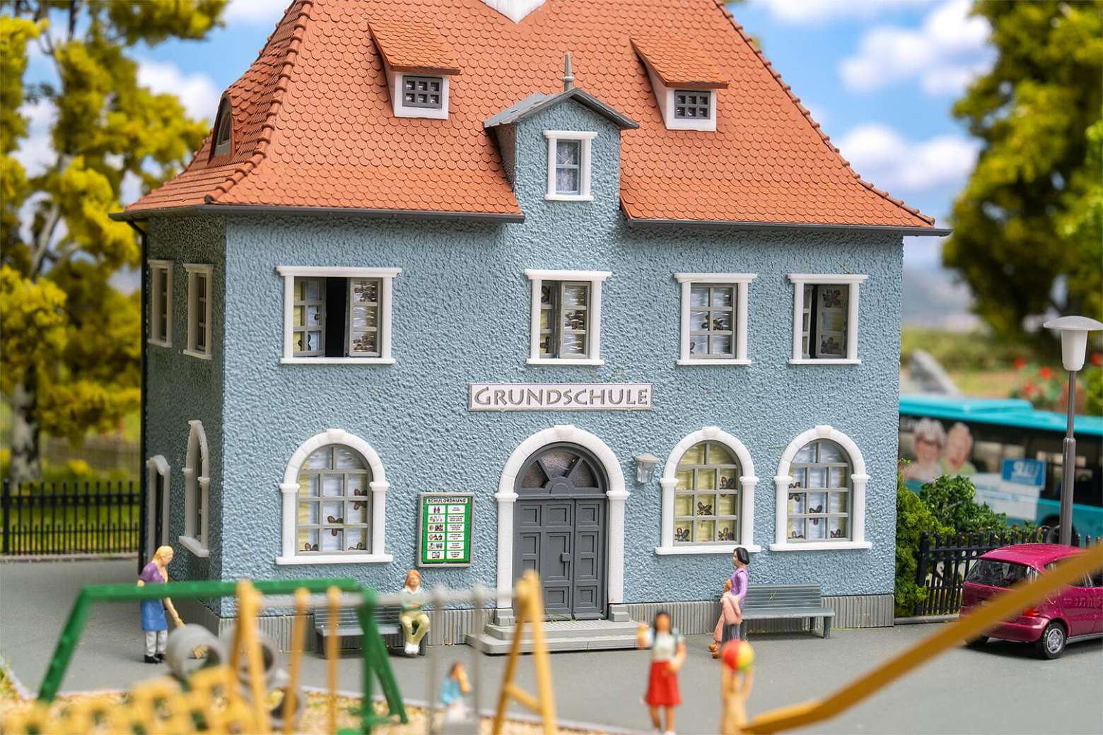 Back to school Promotional-Set thumbnail 2