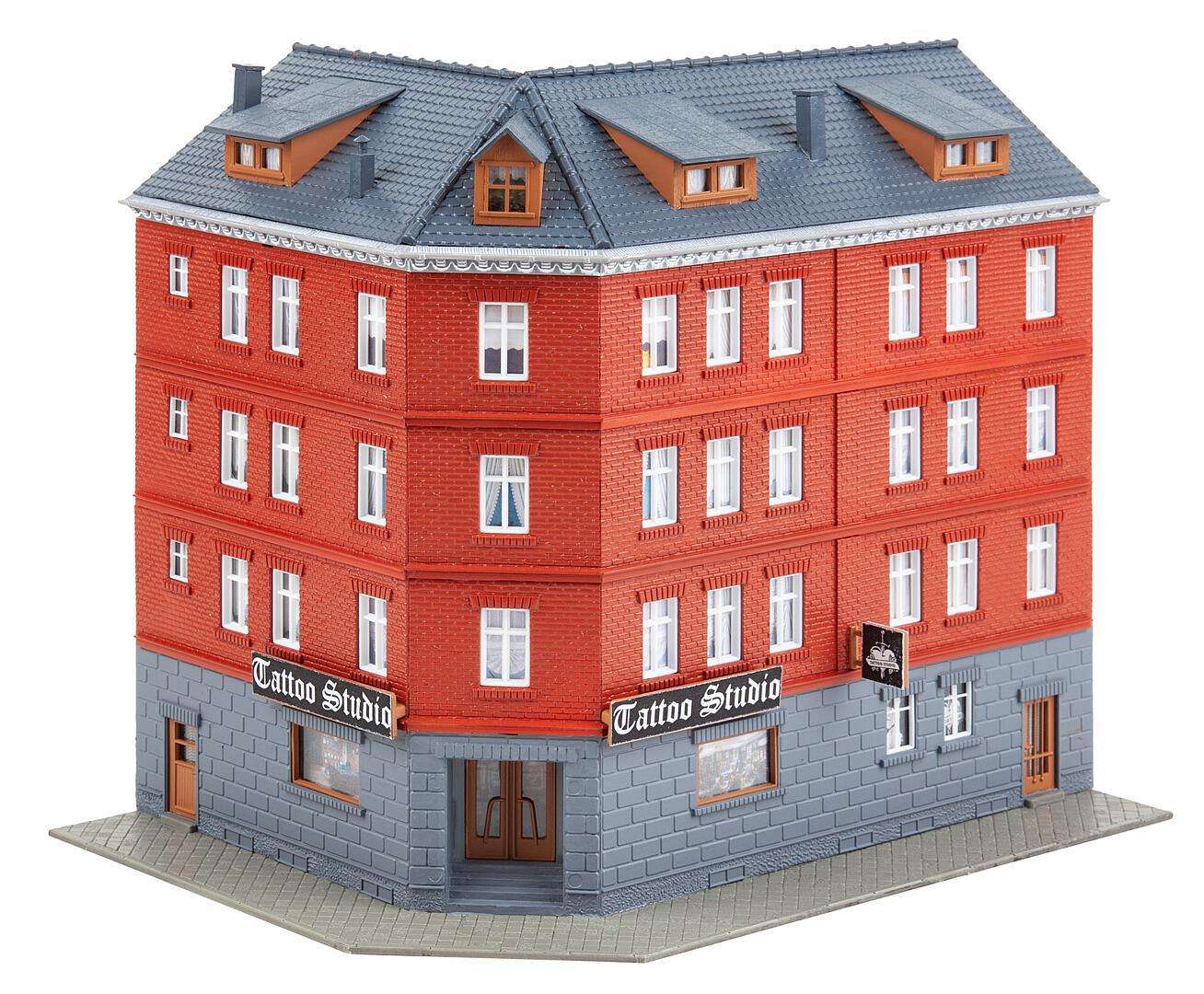 Town corner house with tattoo parlour thumbnail 3