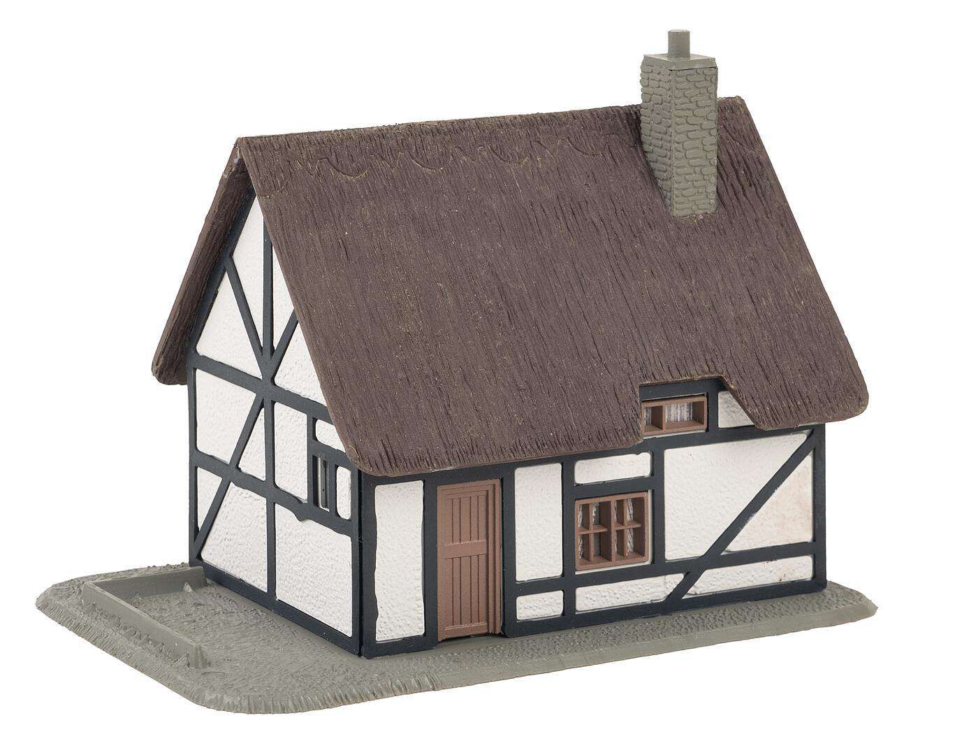 Small North German house thumbnail 3