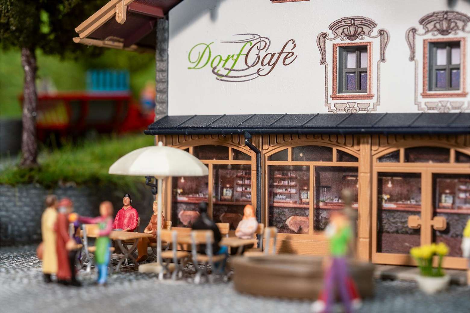 Alpine house with café thumbnail 2