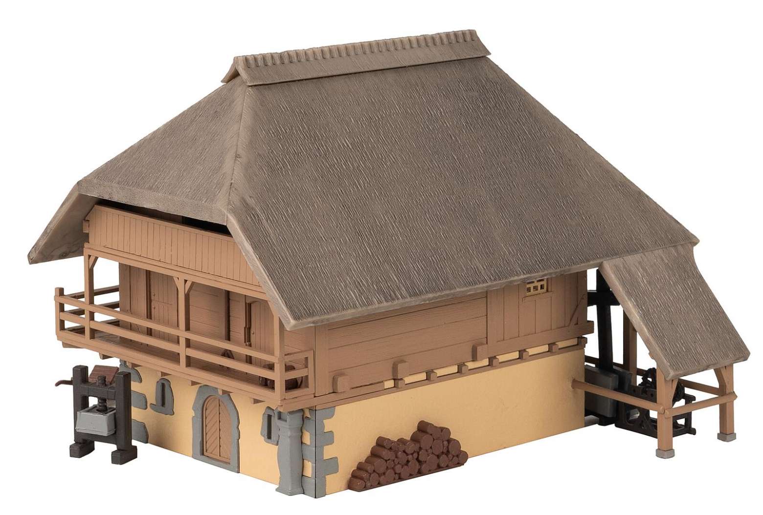 Warehouse with fruit press thumbnail 2