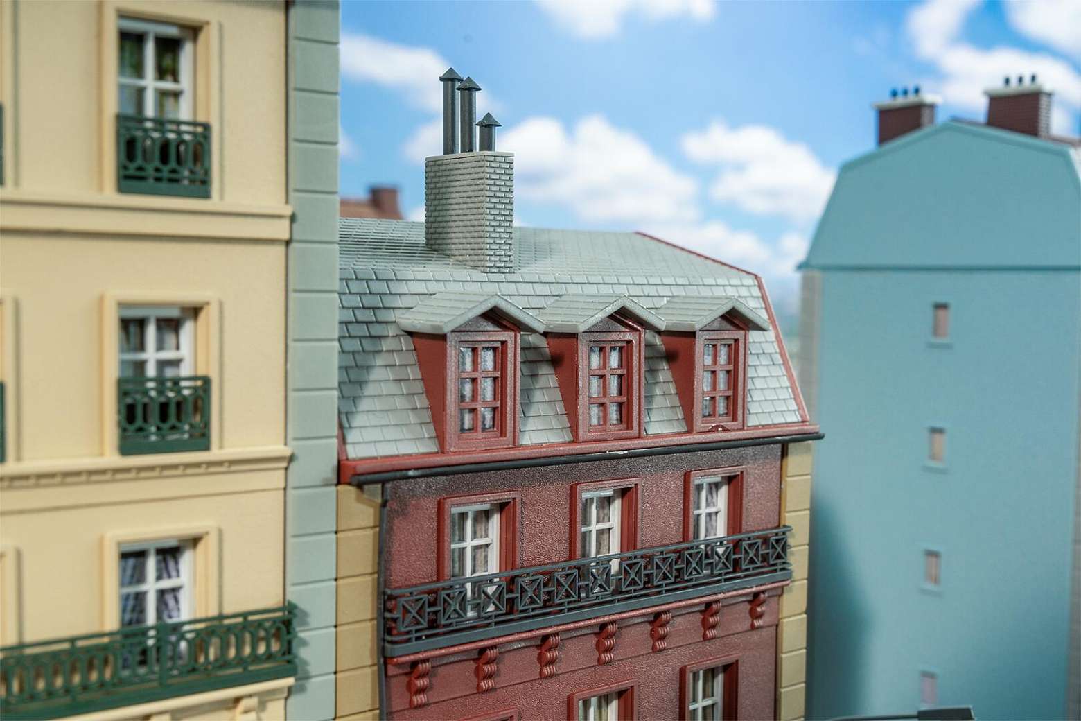 Townhouse, 4-storey thumbnail 4