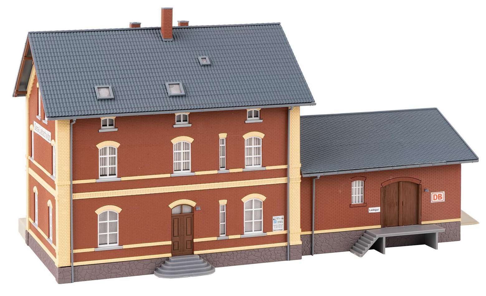 Gera-Liebschwitz Station thumbnail 2