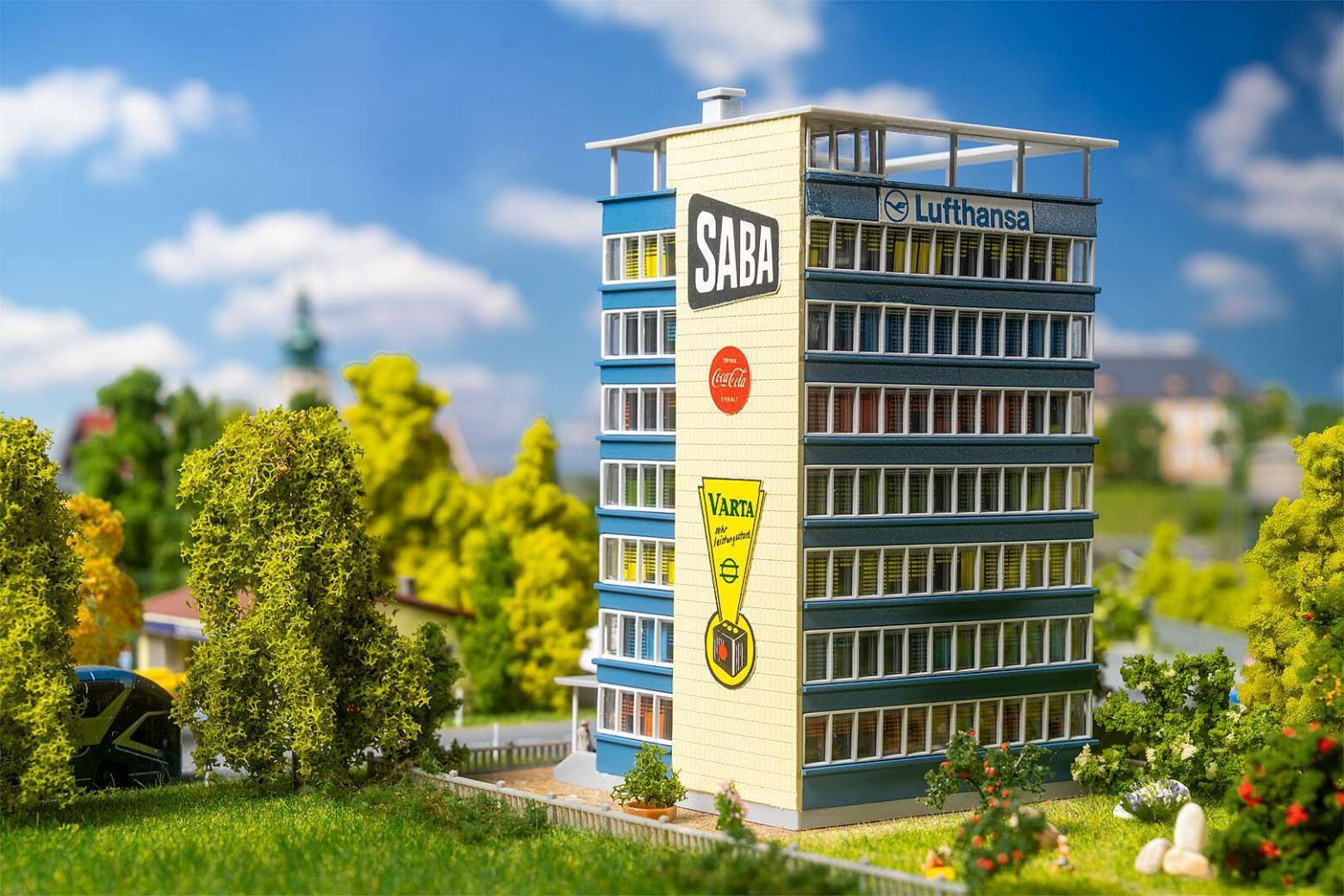2293 Tower block thumbnail 3