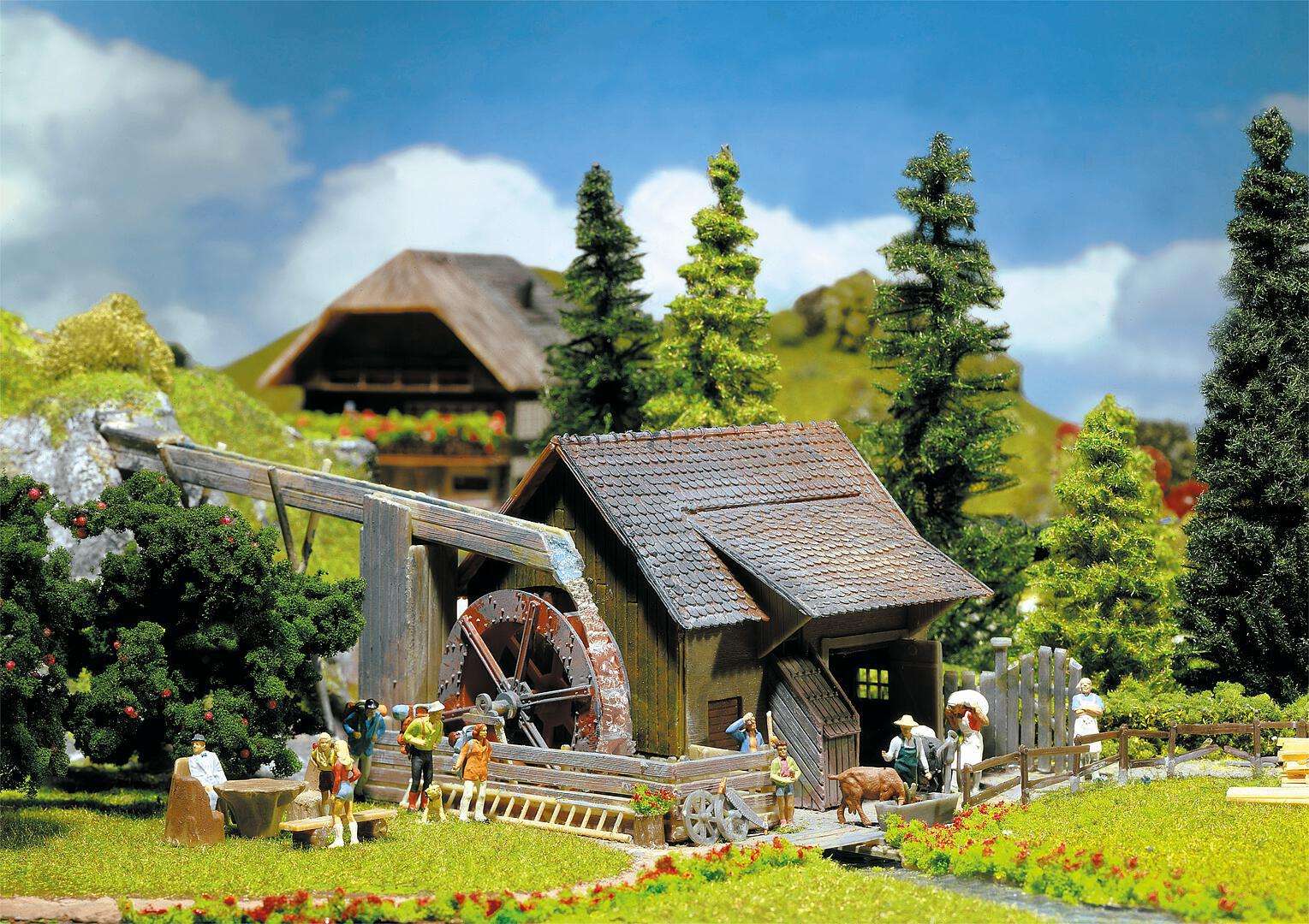 Water mill with pump