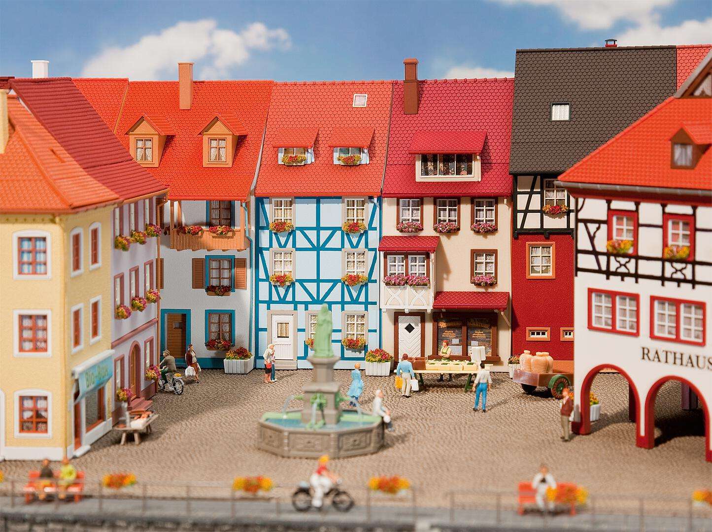 2 Village houses with bay