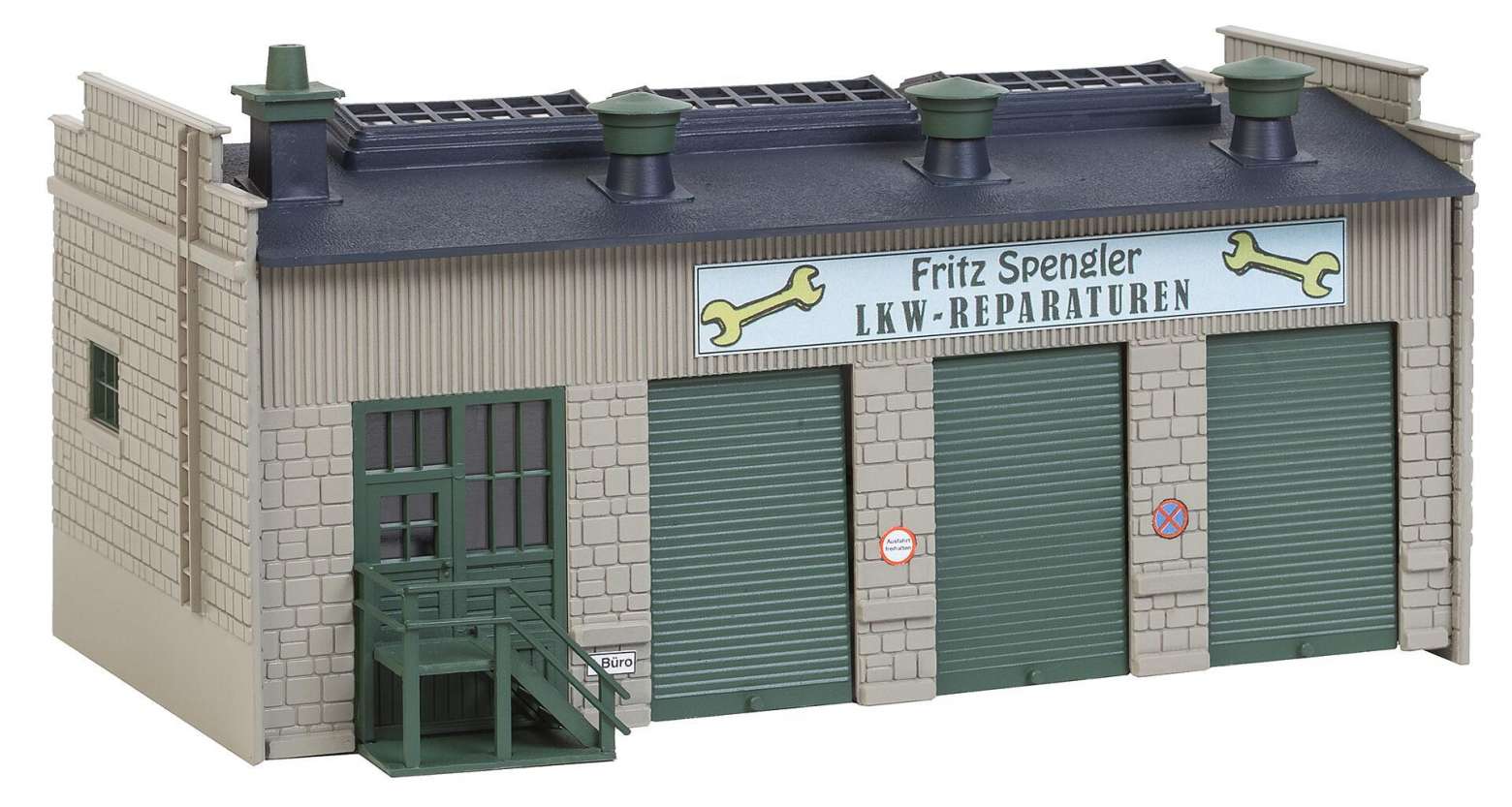 Truck maintenance factory thumbnail 2