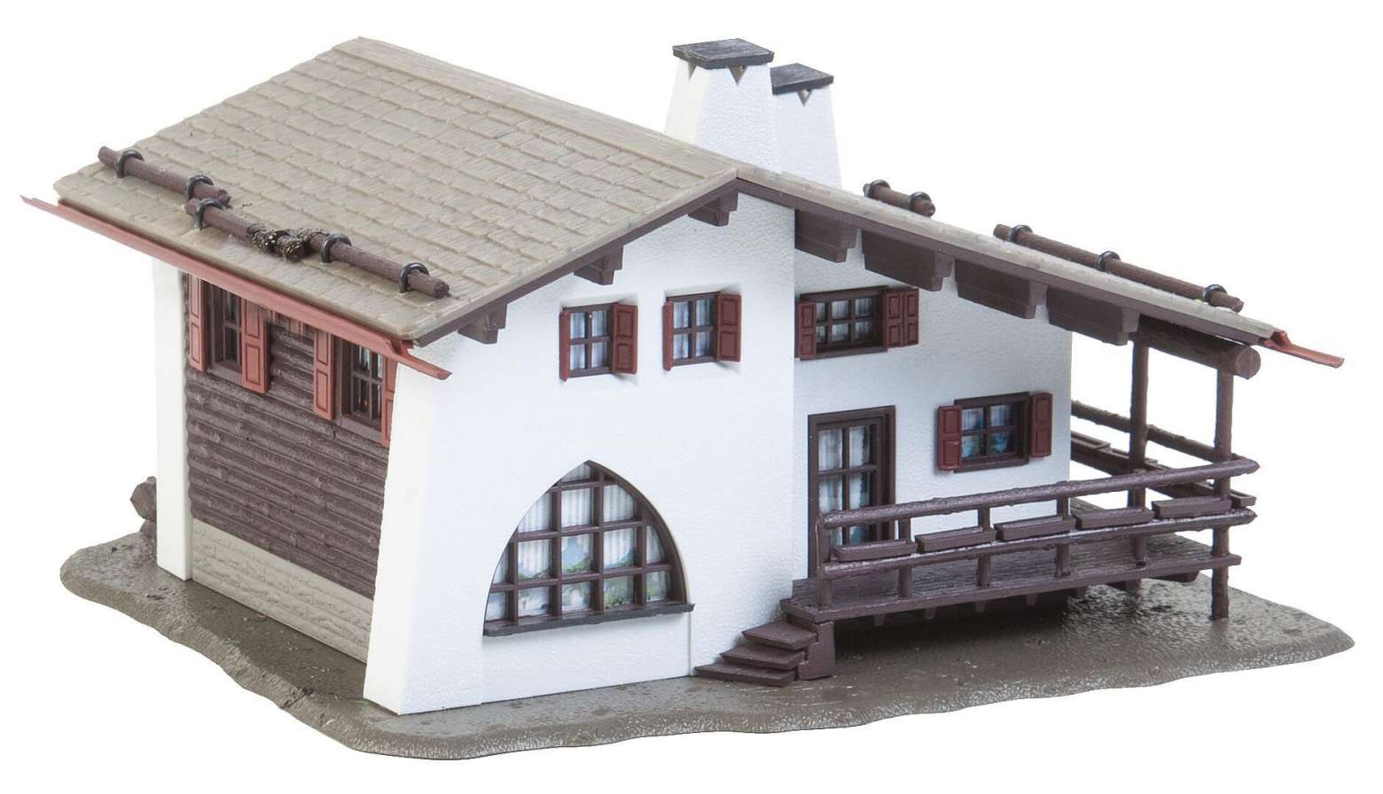 Mountain chalet thumbnail 3