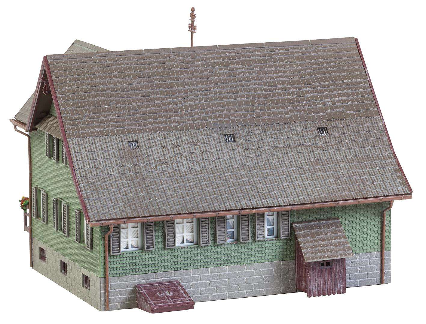 Forester's lodge thumbnail 3