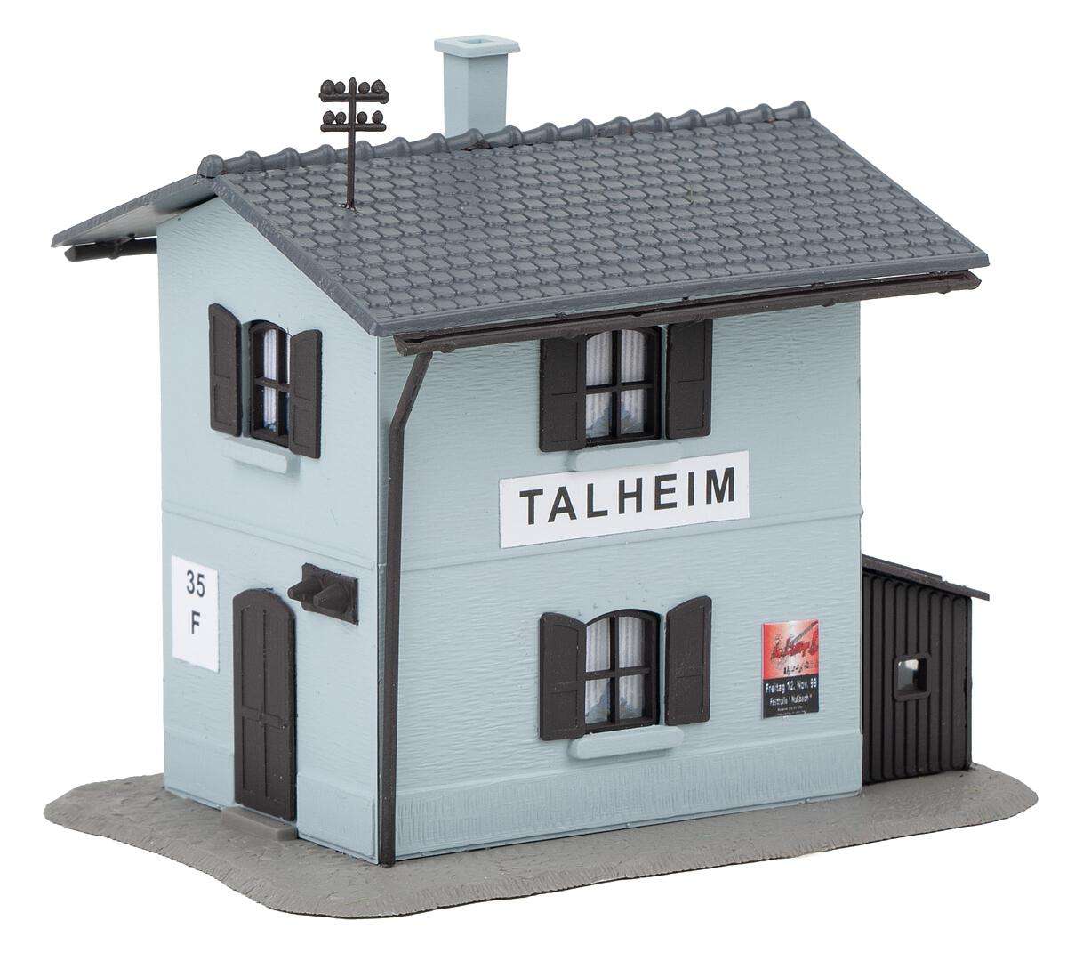 At the level crossing Promotional-Set thumbnail 2