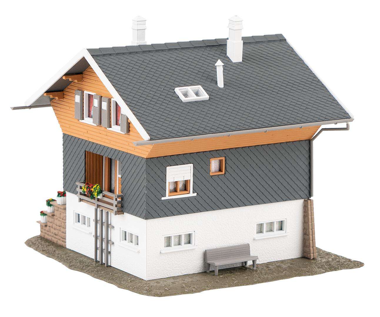 Chalet thumbnail 2