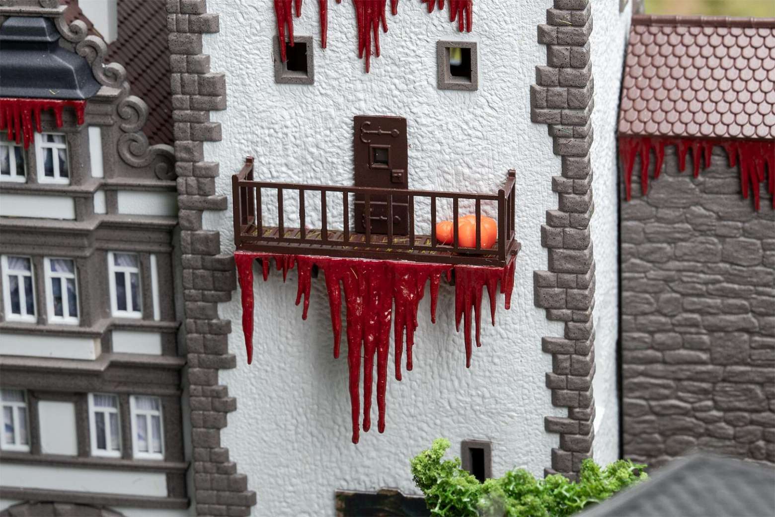 Halloween at the old town tower Promotional set thumbnail 2