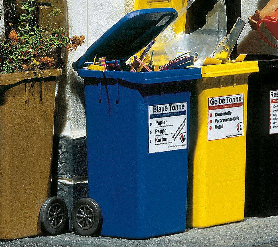 2 Refuse bins, blue