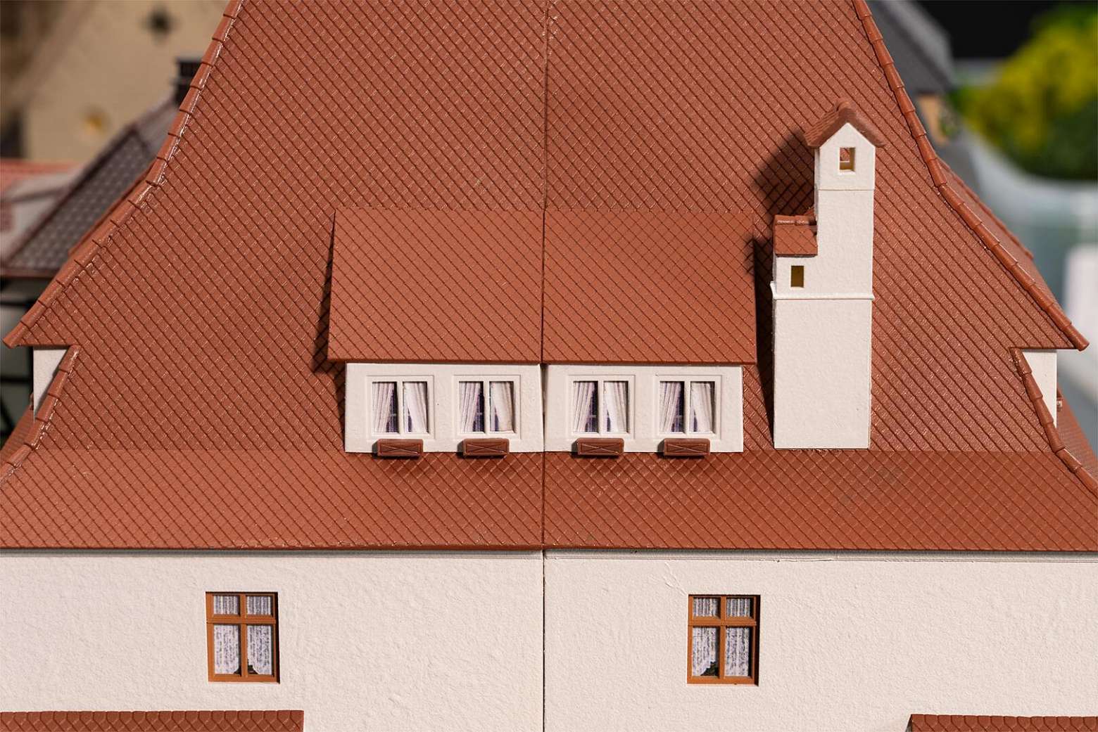 Town house with jester museum thumbnail 3
