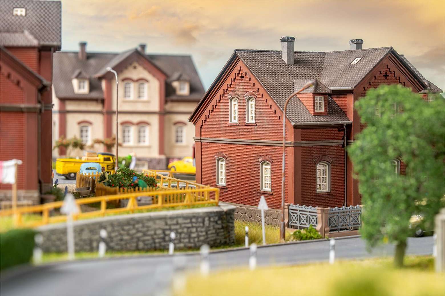 Bergmannsplatz 2 Development house thumbnail 3
