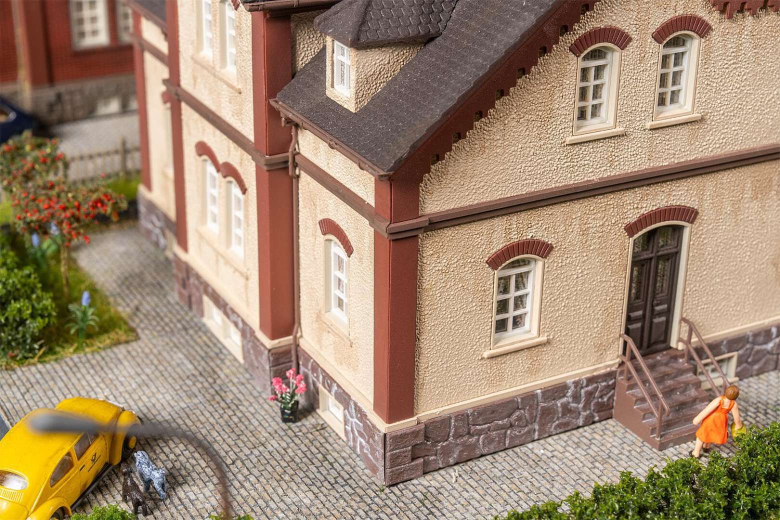 Bergmannsplatz 1 Development house thumbnail 3