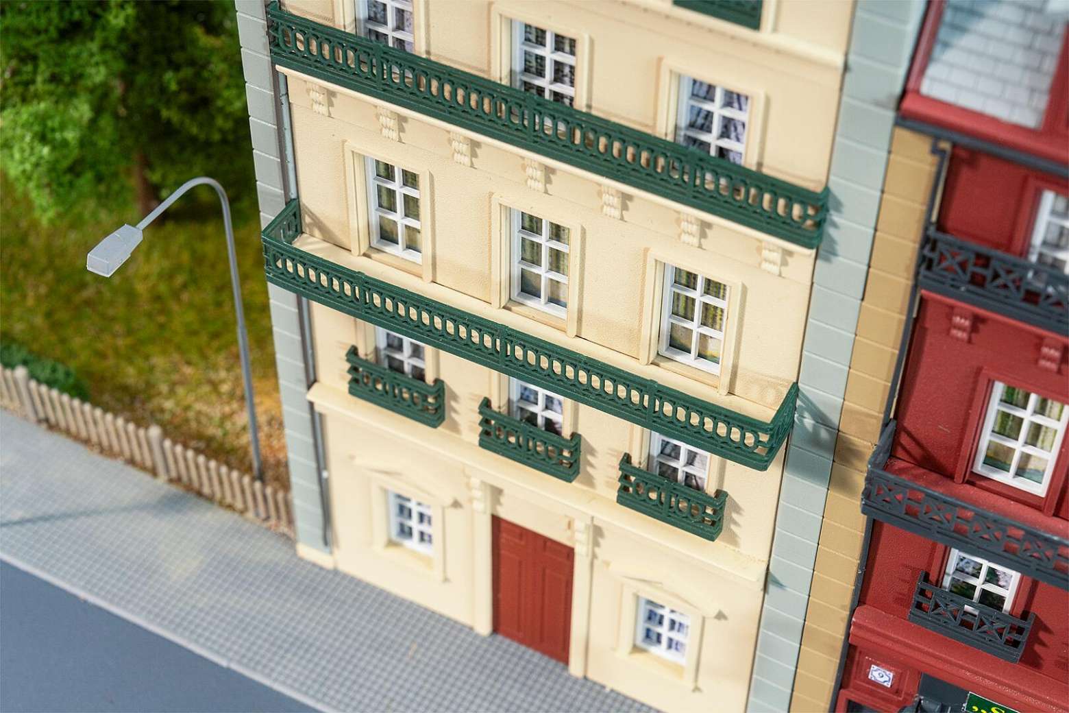 Townhouse, 6-storey thumbnail 4