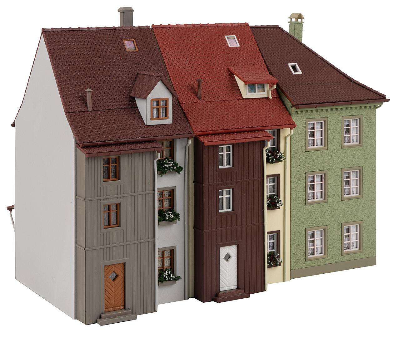 3 Small-town houses thumbnail 2