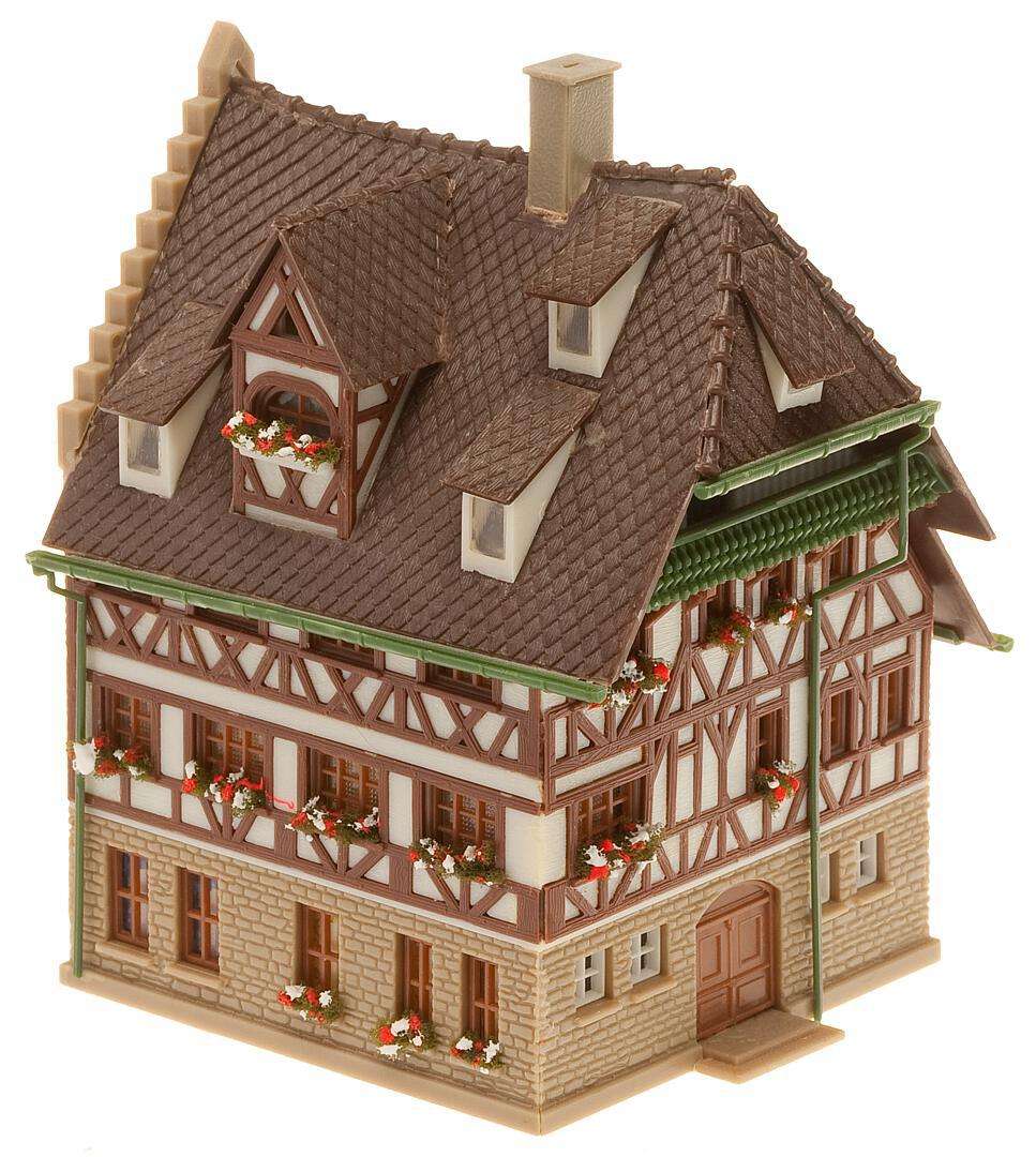 Franken Tudor house thumbnail 3