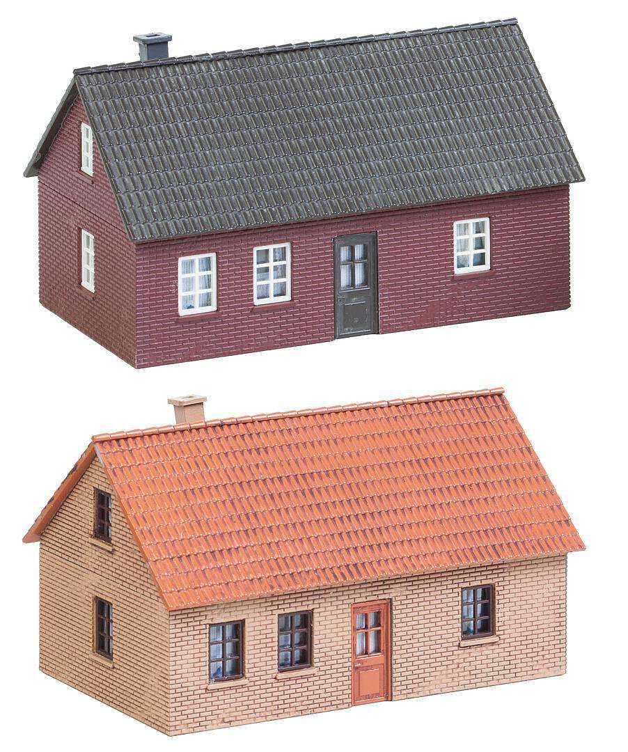 2 Clinker-built houses thumbnail 2