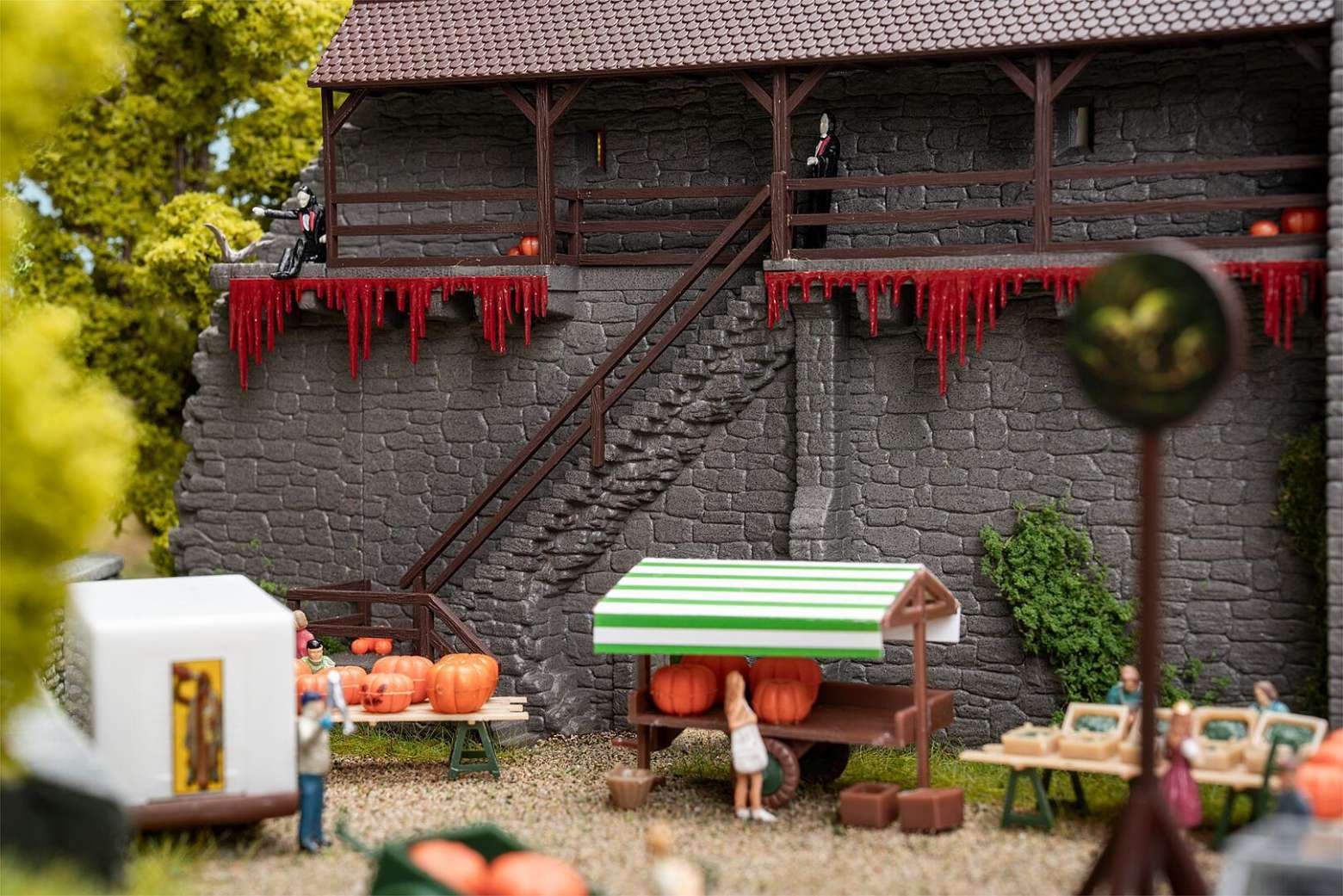 Halloween at the old town tower Promotional set thumbnail 4